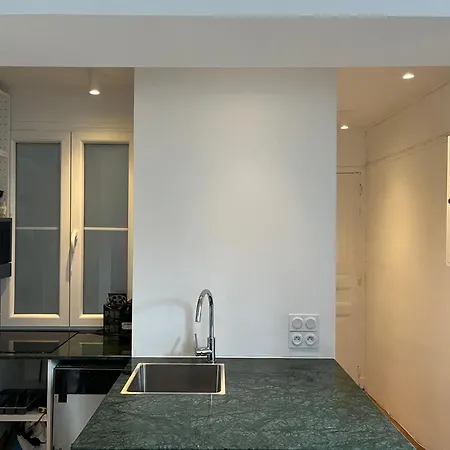 2 Pieces Au Coeur De París